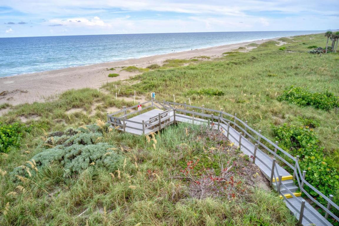 Beach Getaway - Ocean Beach, Tennis, Golf, Pool With Tiki Bar Fort Pierce Buitenkant foto